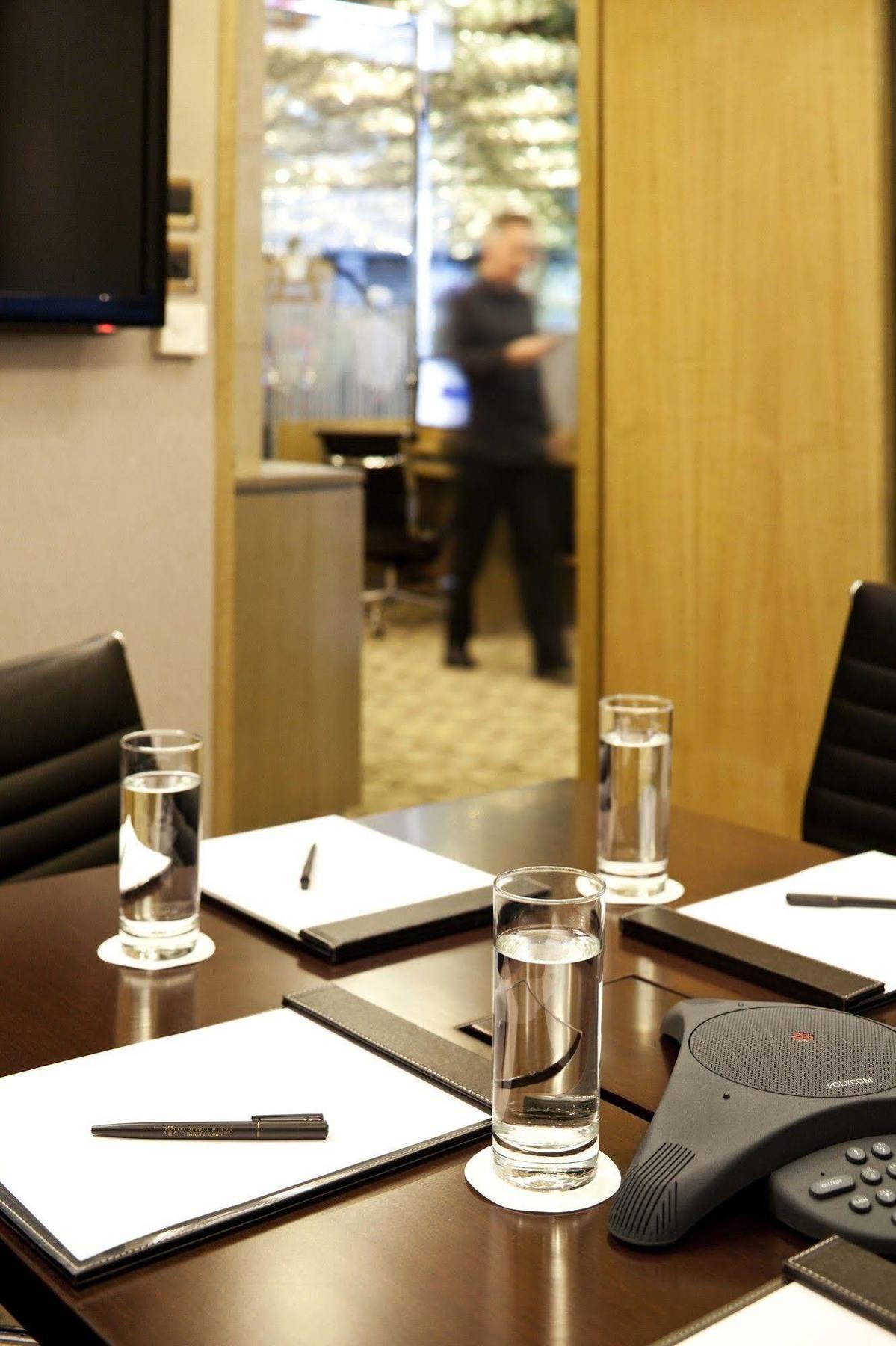 Hotel The Kowloon 4*